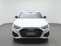 Audi A4L 40 TFSI Luxury Dynamic - фото 3
