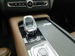 Volvo XC90 plug-in hybrid T8 RECHARGE Zhizun Deluxe Edition 7 seats - фото 13