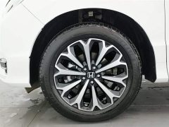 Honda UR-V 370TURBO four-wheel drive exclusive version - фото 17