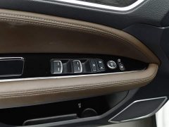 Honda UR-V 370TURBO four-wheel drive exclusive version - фото 9