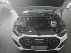 Audi Q5L Sportback 2022 facelift 40 TFSI luxury - фото 7