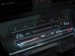 Volkswagen Passat Plug-in Hybrid 2022 430PHEV Hybrid Luxury Edition - фото 10