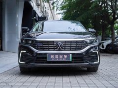 Volkswagen Passat Plug-in Hybrid 2022 430PHEV Hybrid Luxury Edition - фото 4