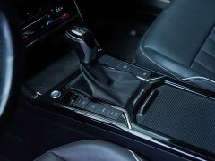 Volkswagen Passat Plug-in Hybrid 2022 430PHEV Hybrid Luxury Edition - фото 8