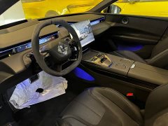 Lynk & Co EMEYA 2025 900 performance version - фото 11