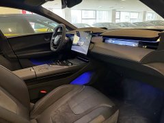 Lynk & Co EMEYA 2025 900 performance version - фото 12