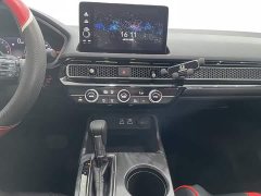 Honda Civic 240TURBO CVT Dynamic Edition - фото 10