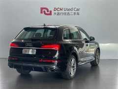 Audi Q7 55 TFSI quattro S line Sport - фото 4