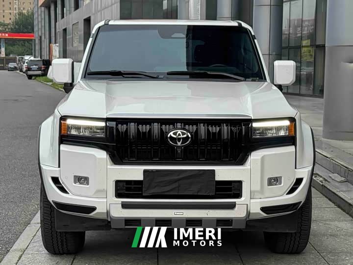 Toyota Prado 2.4T all-round TX version 5 seats