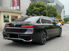BMW 7 Series 2023 735Li M Sports Package - фото 15