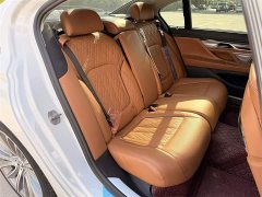 BMW 7 Series 2021 740Li Leading Luxury Package - фото 16