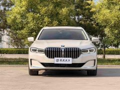 BMW 7 Series 2021 740Li Leading Luxury Package - фото 2