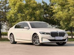 BMW 7 Series 2021 740Li Leading Luxury Package - фото 3