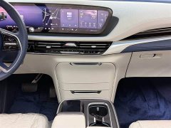 Lynk & Co Century 2.0T Seven-Seater Yunshi Edition - фото 10