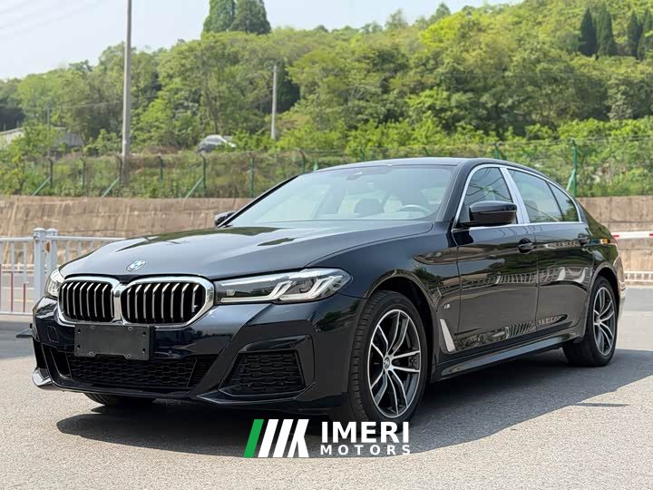 BMW 5 Series facelift 525Li M Sports Package - автомобиль из Китая