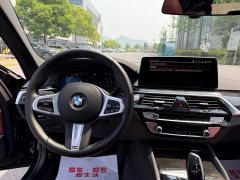 BMW 5 Series facelift 525Li M Sports Package - фото 10