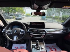 BMW 5 Series facelift 525Li M Sports Package - фото 9