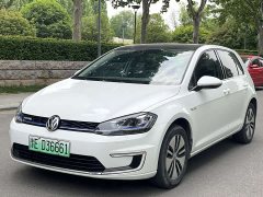 Volkswagen Golf Pure Electric 2020 Chi - фото 1