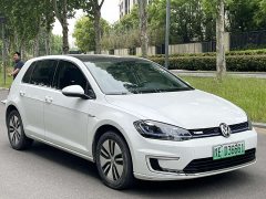 Volkswagen Golf Pure Electric 2020 Chi - фото 3