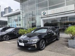 BMW 5 Series 2022 Facelift II 525Li M Sport Package - фото 1