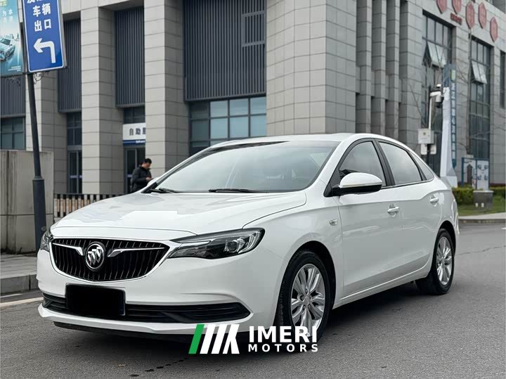 Mercedes-Benz Yinglang 1.5L automatic elite - автомобиль из Китая