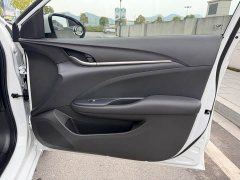 Mercedes-Benz Yinglang 1.5L automatic elite - фото 10