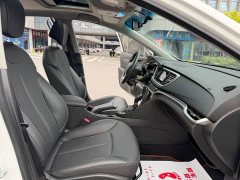 Mercedes-Benz Yinglang 1.5L automatic elite - фото 11