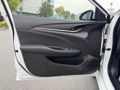Mercedes-Benz Yinglang 1.5L automatic elite - фото 4