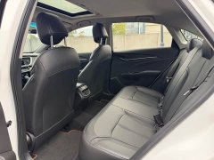 Mercedes-Benz Yinglang 1.5L automatic elite - фото 7