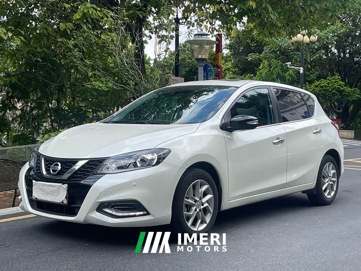 Nissan Tiida 2023 1.6L CVT Smart Travel Edition - автомобиль из Китая