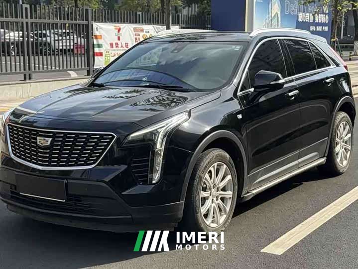 Cadillac XT4 28T two-wheel drive fashion - автомобиль из Китая
