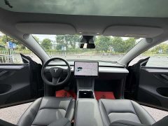 Tesla Model Y rear-wheel drive version - фото 5