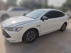 BYD Qin PLUS Champion Edition DM-i 55KM Leading Type - фото 1