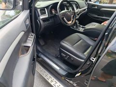 Toyota Highlander 2.0T four-wheel drive luxury version 7 seats - фото 17