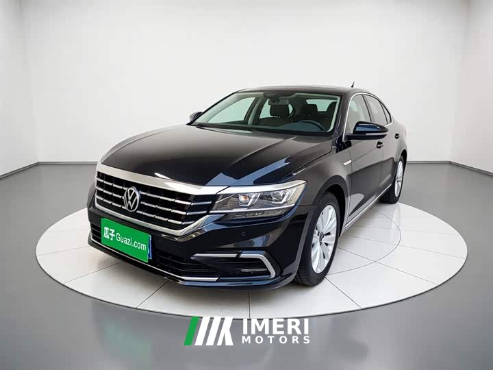Volkswagen Passat 2020 330TSI Elite Edition National VI - автомобиль из Китая