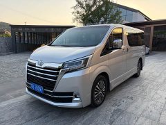Toyota Granvia 2023 2.8T Diesel Middle East Edition - фото 1
