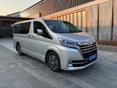 Toyota Granvia 2023 2.8T Diesel Middle East Edition - фото 3