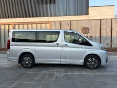 Toyota Granvia 2023 2.8T Diesel Middle East Edition - фото 4