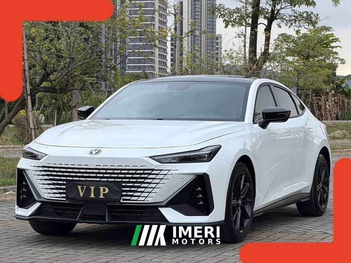 Changan UNI-V 1.5T premium - автомобиль из Китая