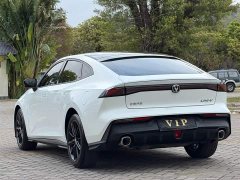 Changan UNI-V 1.5T premium - фото 10