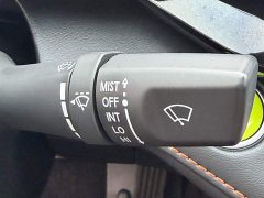 Changan UNI-V 1.5T premium - фото 2