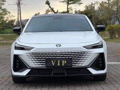 Changan UNI-V 1.5T premium - фото 7