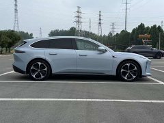 NIO ET5T 75kWh Touring - фото 8