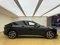 NIO ET5 75kWh - фото 17