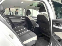 Volkswagen Golf 2023 280TSI DSG Pro - фото 13