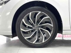 Volkswagen Golf 2023 280TSI DSG Pro - фото 16