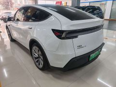Tesla Model Y facelift long-range all-wheel drive version - фото 8