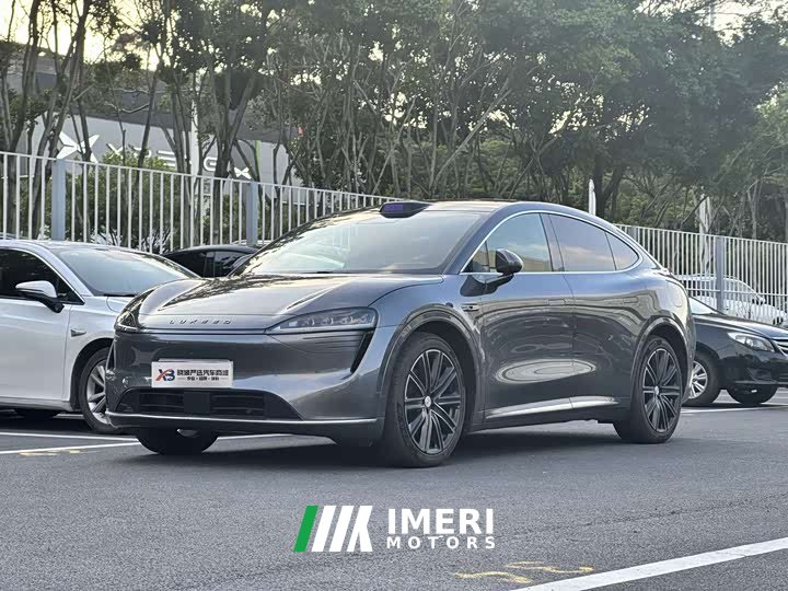 Luxeed Zhijie R7 pure electric 736km UItra - автомобиль из Китая