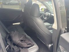 Tesla Model Y rear-wheel drive version - фото 7