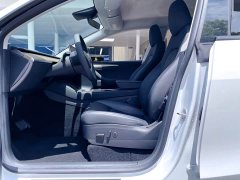 Tesla Model Y 2022 facelift, long-range all-wheel drive version - фото 12